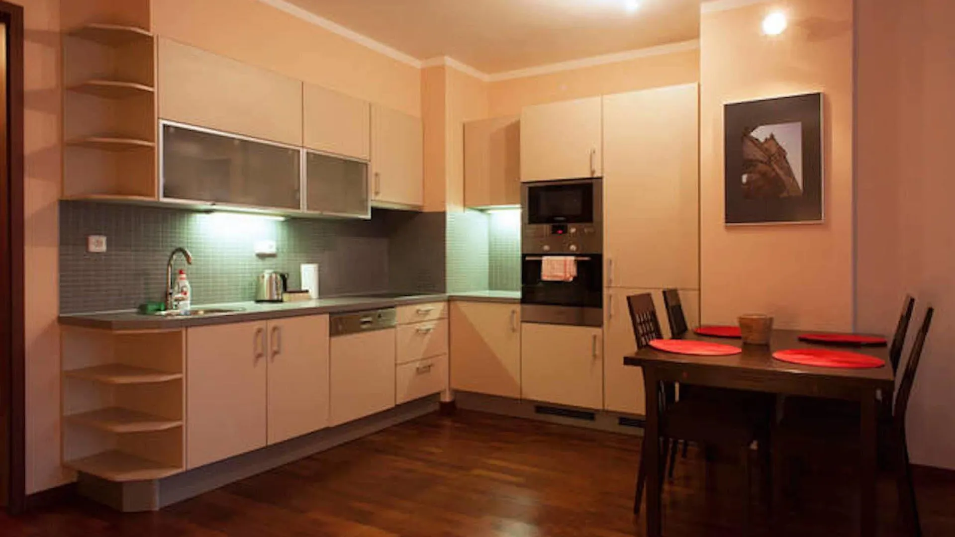 Every Day Apartments Praha 0*,